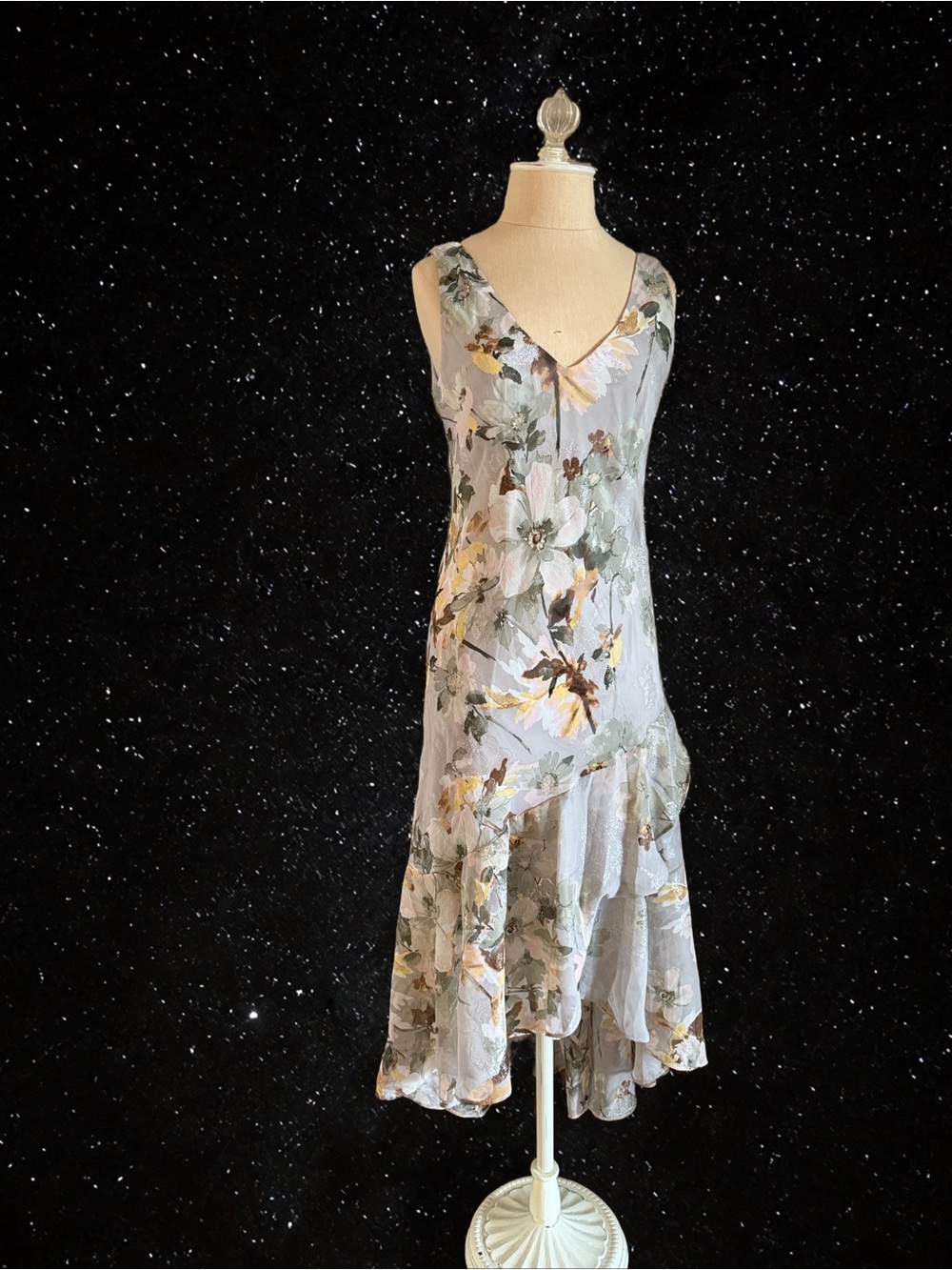 R&M Richards Light Gray Floral High-Low Evening Dress NWT